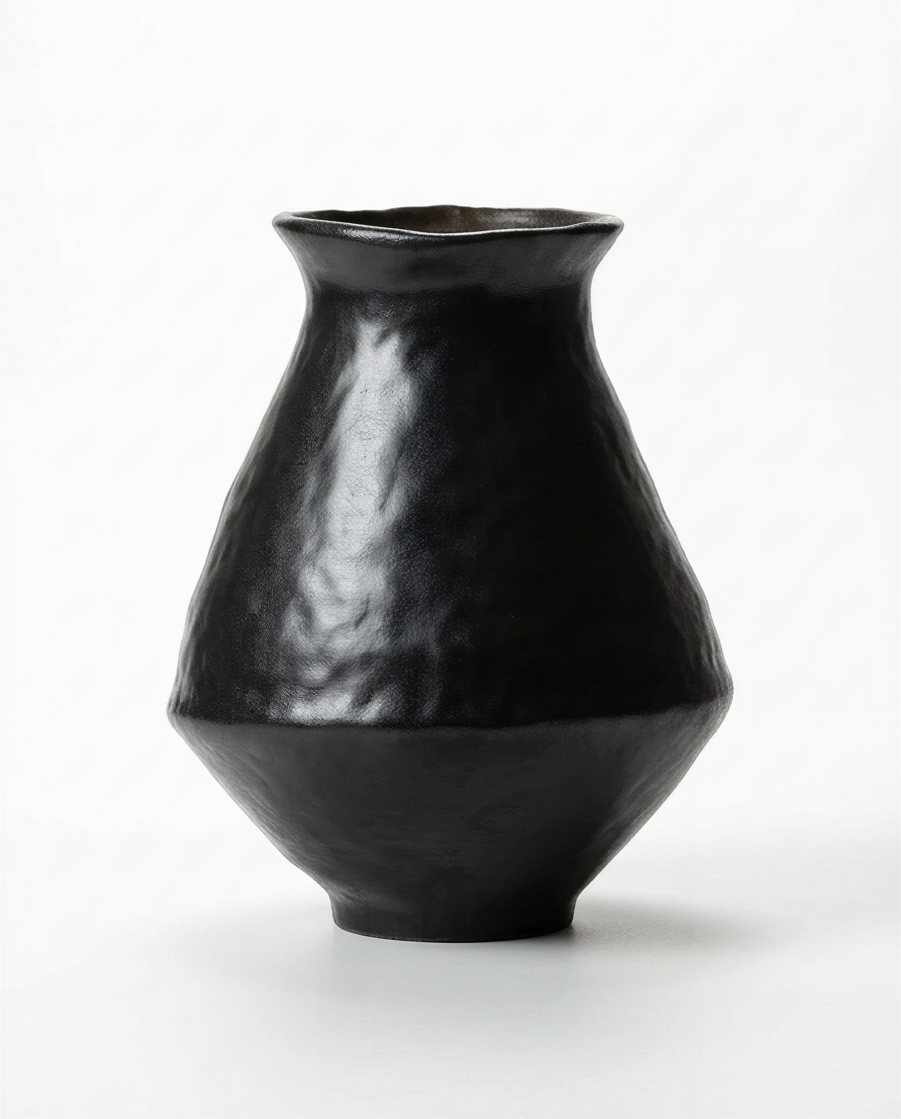 Hand-Beaten Obsidian Ceramic Vessel – Sculptural Hammered Texture Vase in Midnight Black