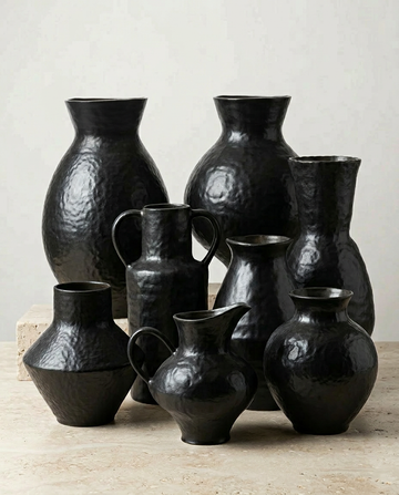 Hand-Beaten Obsidian Ceramic Vessel – Sculptural Hammered Texture Vase in Midnight Black